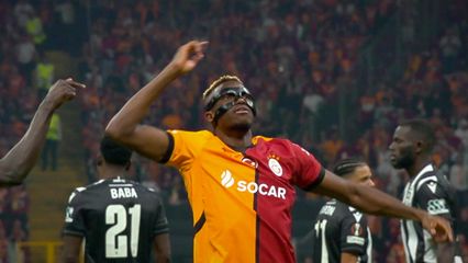 11. Osimhen, la star du Gala