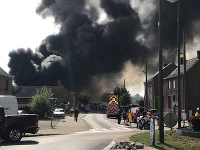 Important incendie dans une entreprise à Herne, des riverains évacués