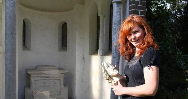 Beeldenstorm in voormalig nonnenklooster in Velp