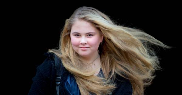 Kroonprinses Amalia On Opvallende Deelnemer Aan Springconcours Maar De Barrage Haalt Ze Niet Home Gelderlander Nl