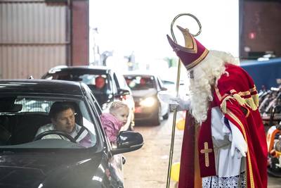 Geen Sinterklaasintocht in Weerselo, maar wél een drive-through