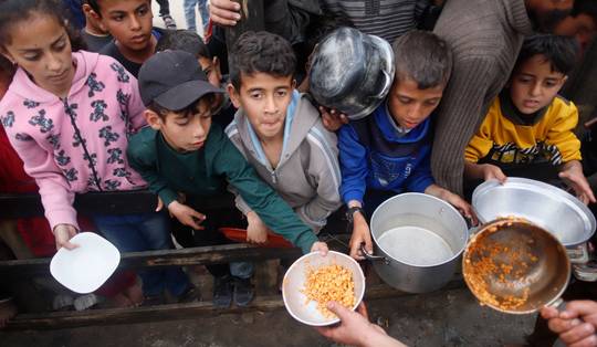 Israëlische minister: ‘Twee miljoen burgers van honger laten omkomen zou gerechtvaardigd zijn zolang gijzelaars niet terug zijn’