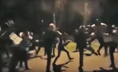 Vier mannen opgepakt voor massale vechtpartij supporters Vitesse en PSV