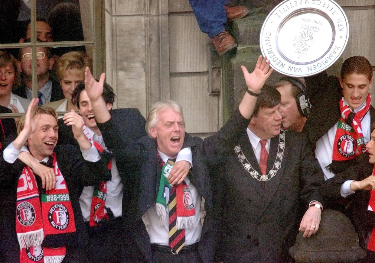 Get Leo beenhakker vrouw For Free