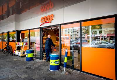 Zelhemmer mag supermarkt Coop beginnen in voormalige Rabobank Vorden