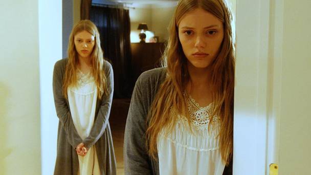 Deux soeurs pour une vengeance