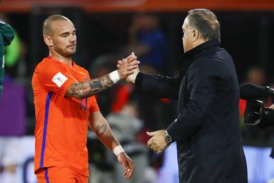 Advocaat: Sneijder qua passing van uitzonderlijke klasse