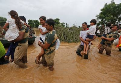 Al meer dan 850 doden door regenval India