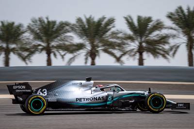 Williams-coureur Russell snel in Mercedes op testdag, Schumacher zesde