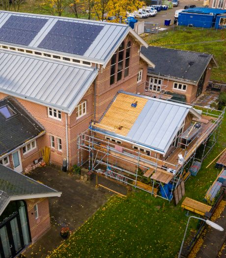 De Rijnoever Bij Nacht Is Wageningse Jongeren Wel Een Boete Waard Wageningen Gelderlander Nl
