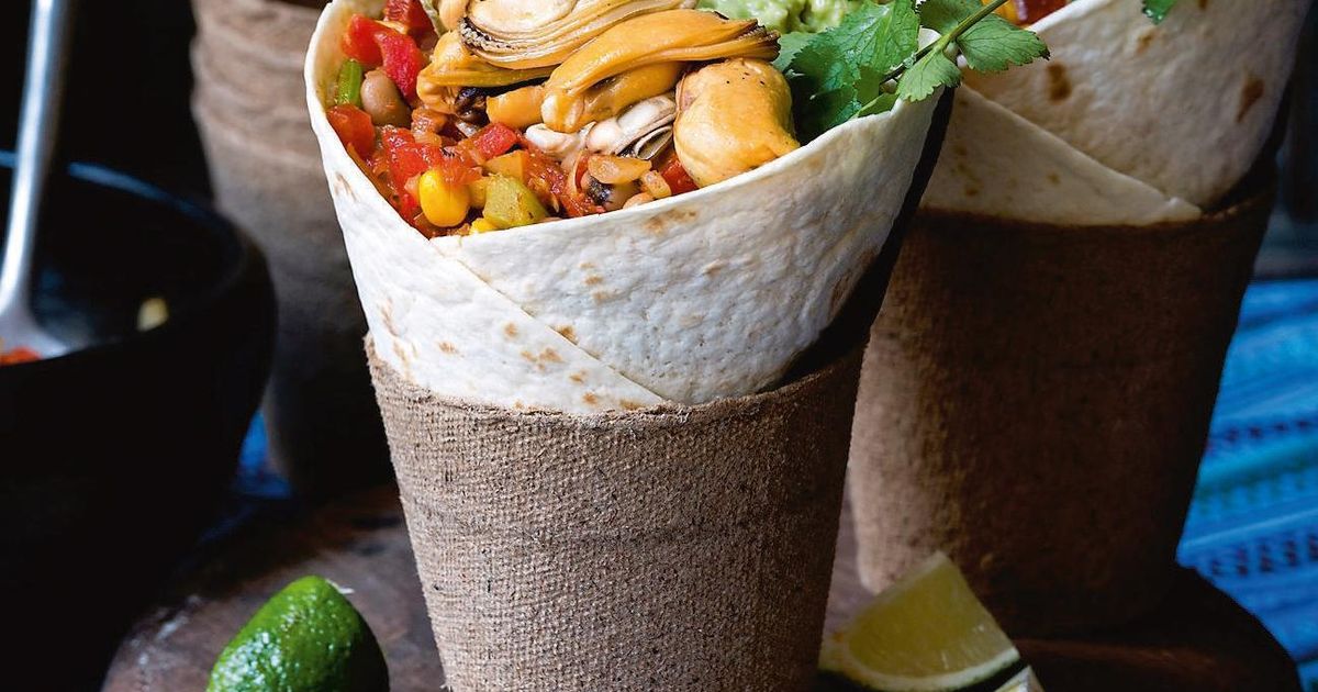 Jeroen Meus maakt Mexicaanse salade met mosselen uit het vuistje Nina