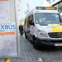 Flexbussen van De Lijn rijden vaker leeg dan met passagiers: ‘Gemiddeld 1,6 reizigers per rit’