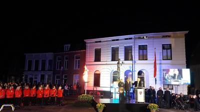 Bevrijdingsvuur in Wageningen brandt