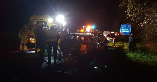 Zeker tien voertuigen betrokken bij aanrijding op A35 bij Delden