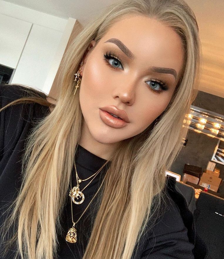 Nikkie Tutorials voor het eerst in openbaar na coming out ...