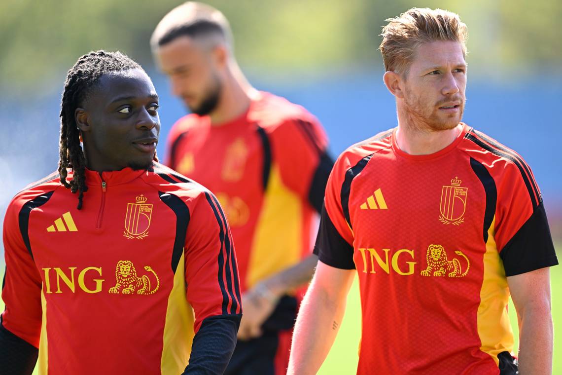 Garcia kiest voor Kevin De Bruyne én Jeremy Doku: opstelling van de Rode Duivels tegen Spanje is bekend