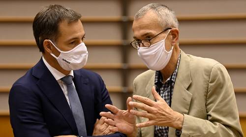 Waarom de politiek niet elke week nieuwe nationale maatregelen wil afkondigen, zelfs als de curve stijgt