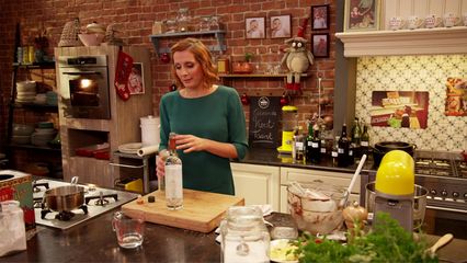 85. Gebrande kersttaart met praliné en grappa