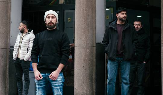 ‘Slapende terreurcellen zullen zich weer organiseren’: na mesaanval in Antwerpen voelen Koerden in België zich bang