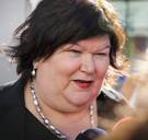 De Block haalt nog eens uit naar Francken: “Hij is de straatvechter. Niet ik”