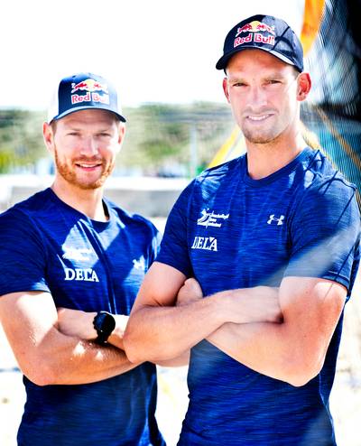 Brouwer en Meeuwsen openen met winst op WK beachvolleybal