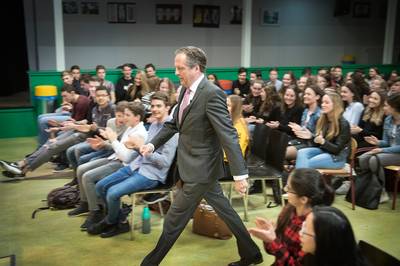 Scholier mag Pechtold niet alles vragen bij 'College Tour' in Nijmegen