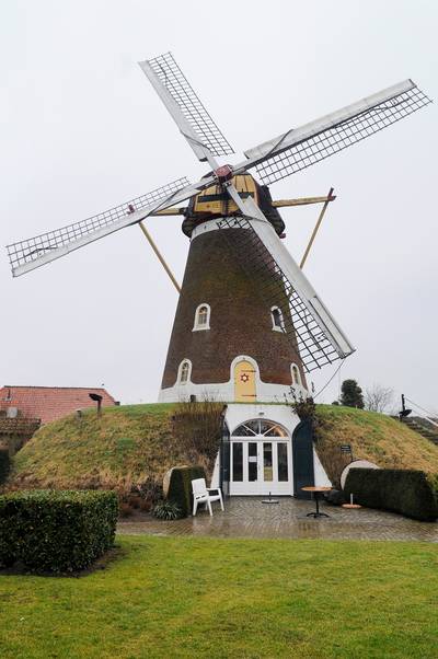 Molen De Hoop in Bavel in financieel zwaar weer na vondst houtrot