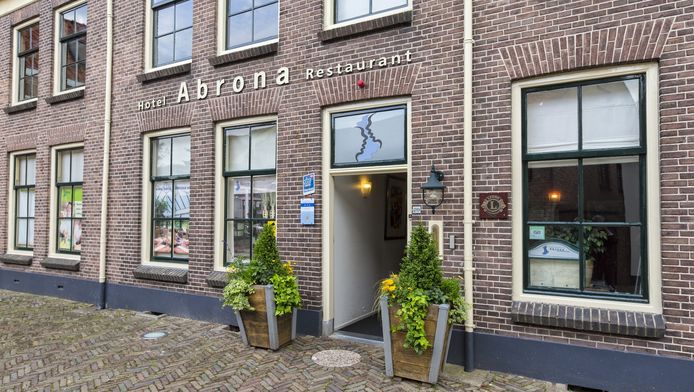 Ook De Koning En Johnny De Mol Komen Er Groene Hart Ad Nl