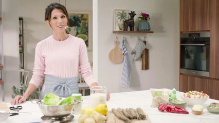 49. Tong met knolselderpuree & erwtensoep met cashewnoten