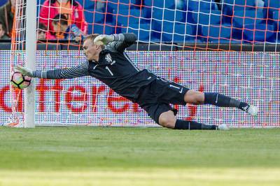 Cillessen blij na eerste interland in jaar tijd: Ik heb ervan genoten