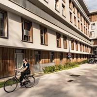 ‘We betalen meer voor het kot van onze dochter dan voor de hypotheek van ons huis’: wie een kot wil, is maar beter snel óf welstellend