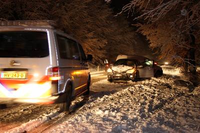 Sneeuw zorgt ook deze ochtend voor verkeersproblemen