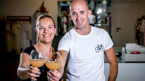 Waarom deze jonge Vlamingen alcohol links laten liggen: “’Ik ben zonder drank al zot genoeg”
