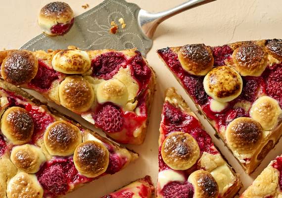 Snel recept: koek met kruidnoten en frambozen