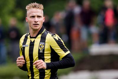Vitesse: Büttner in de verkoop