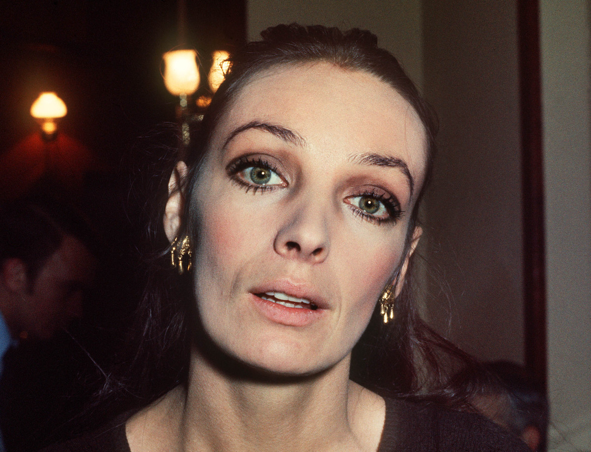 Quelle Est La Cause De La Mort De Marie Laforêt La chanteuse et actrice Marie Laforêt est décédée | Foto | 7sur7.be