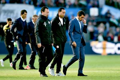 Van Bronckhorst over veel betere tweede helft: 'Wereld van verschil'
