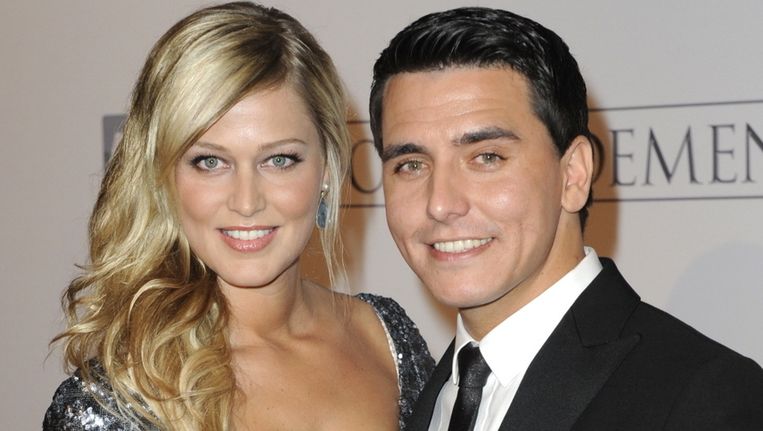 Jan Smit toont zoontje aan wereld | Celebrities | Showbizz ...