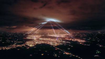 Climax Oosterlicht met lichtspektakel vanavond live te volgen