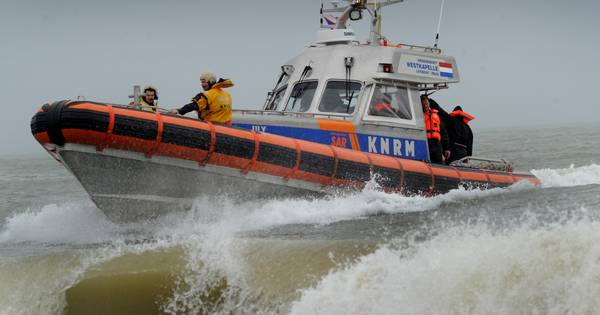 KNRM Westkapelle komt drie keer in actie | Walcheren - PZC