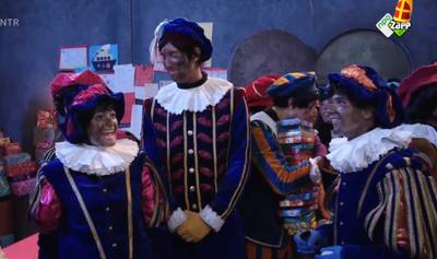 Sinterklaasjournaal trapt direct af met blije roetveegpieten