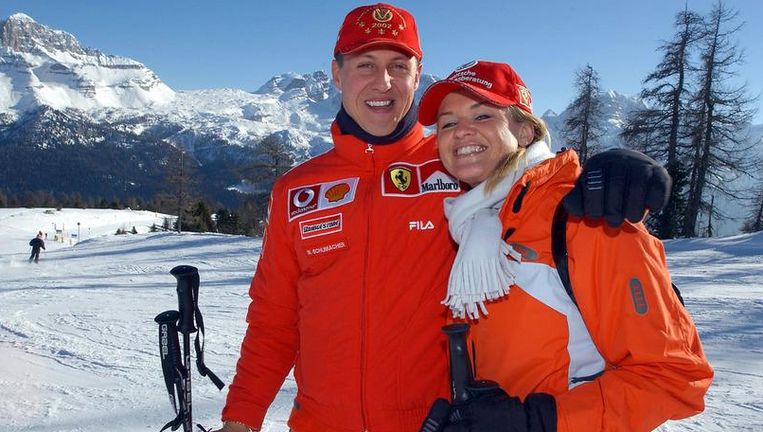Nieuwe hoop voor Michael Schumacher? Vrouw Corinna laat ...