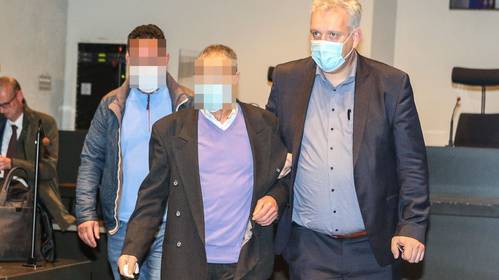 ASSISEN. Mohamed Koukouh (71) mag naar huis: slechts schuldig aan slagen en verwondingen voor ‘schroevendraaiermoord’