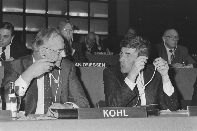 Hoe Helmut Kohl In 1993 Naar Den Haag Kwam De Volkskrant