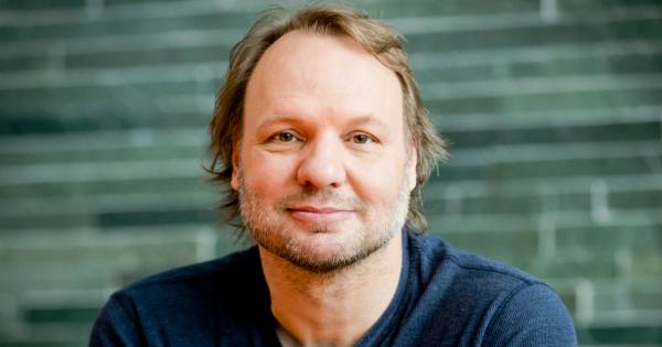 Rob Stenders zegt ja tegen John de Mol | Show | AD.nl