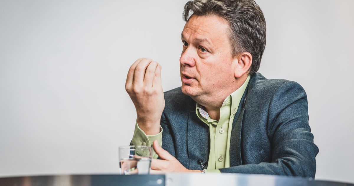 Stefaan Van Hecke (Groen) “Liever meer dossiervreters dan nog meer