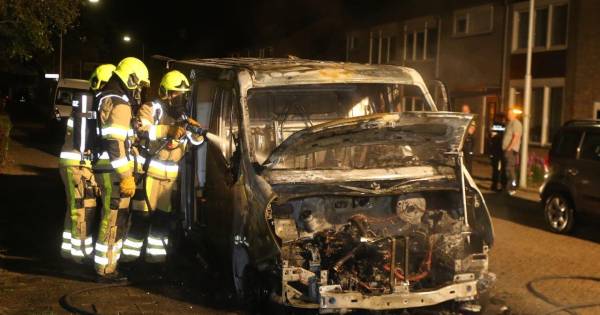 Zuilichem helpt politie bij jacht op brandstichter | Bommelerwaard - BD.nl