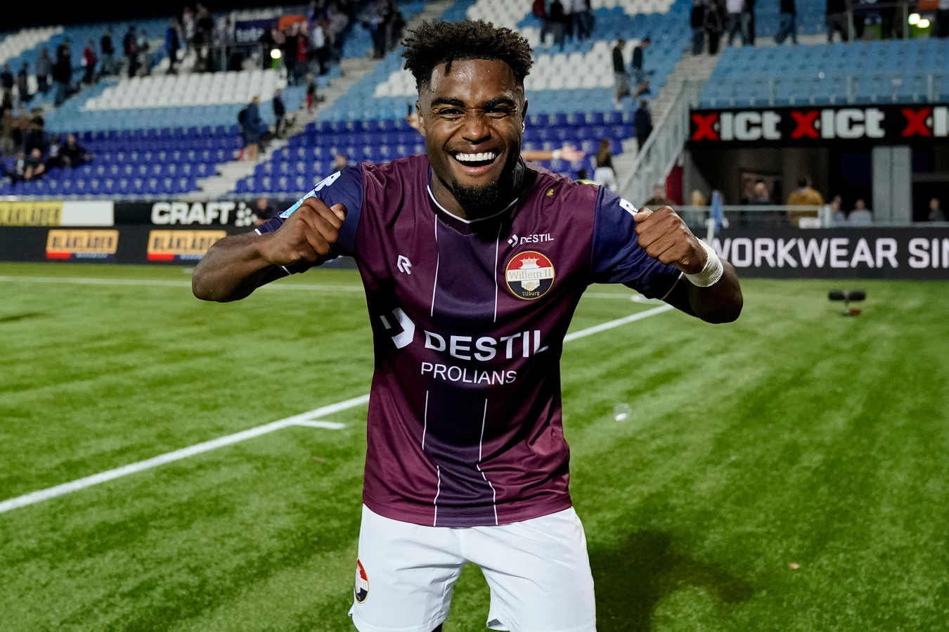 Smaakmaker Nunnely kent prima debuut bij Willem II Foto bd.nl