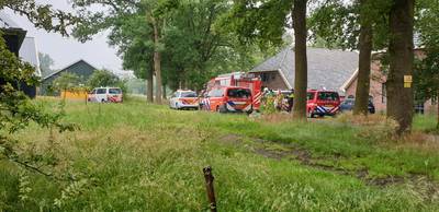 Politie zoekt (maar vindt niets) bij grote actie in Ambt Delden