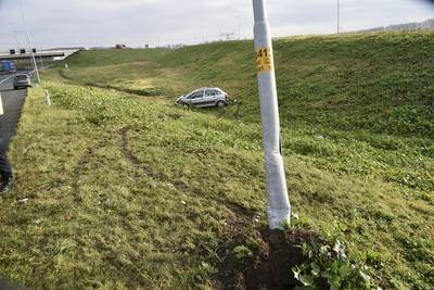 Boetes voor negeren rood kruis na ongeluk op afrit van A50 naar A73 bij Ewijk